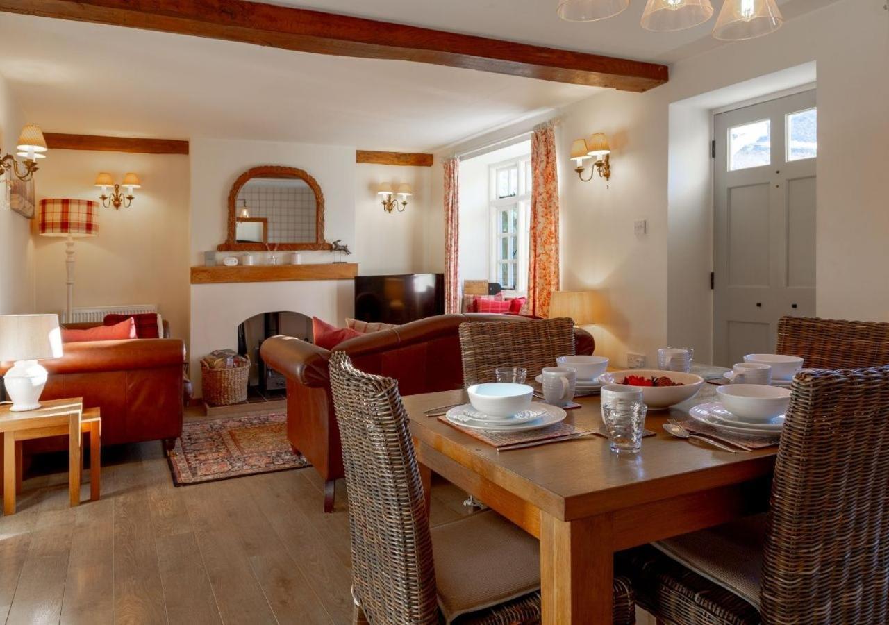 Jasmine Cottage - 2 Bedroom In Heart Of Bourton! Екстер'єр фото