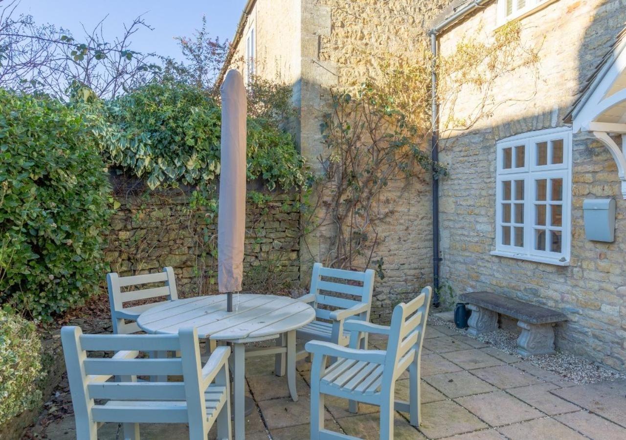 Jasmine Cottage - 2 Bedroom In Heart Of Bourton! Екстер'єр фото